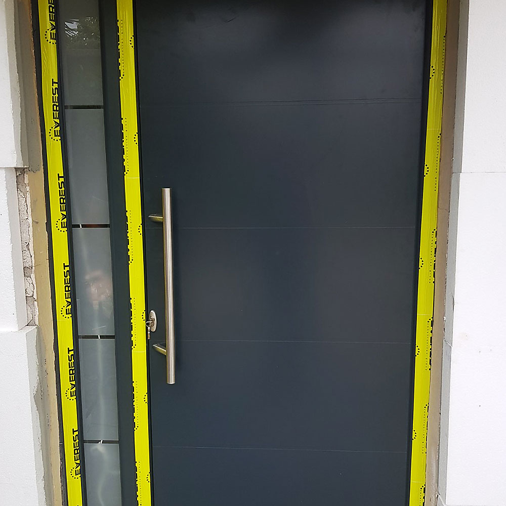 Photo MTS Construction - Porte PVC